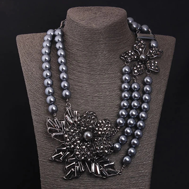 Ebony Pearl Necklace